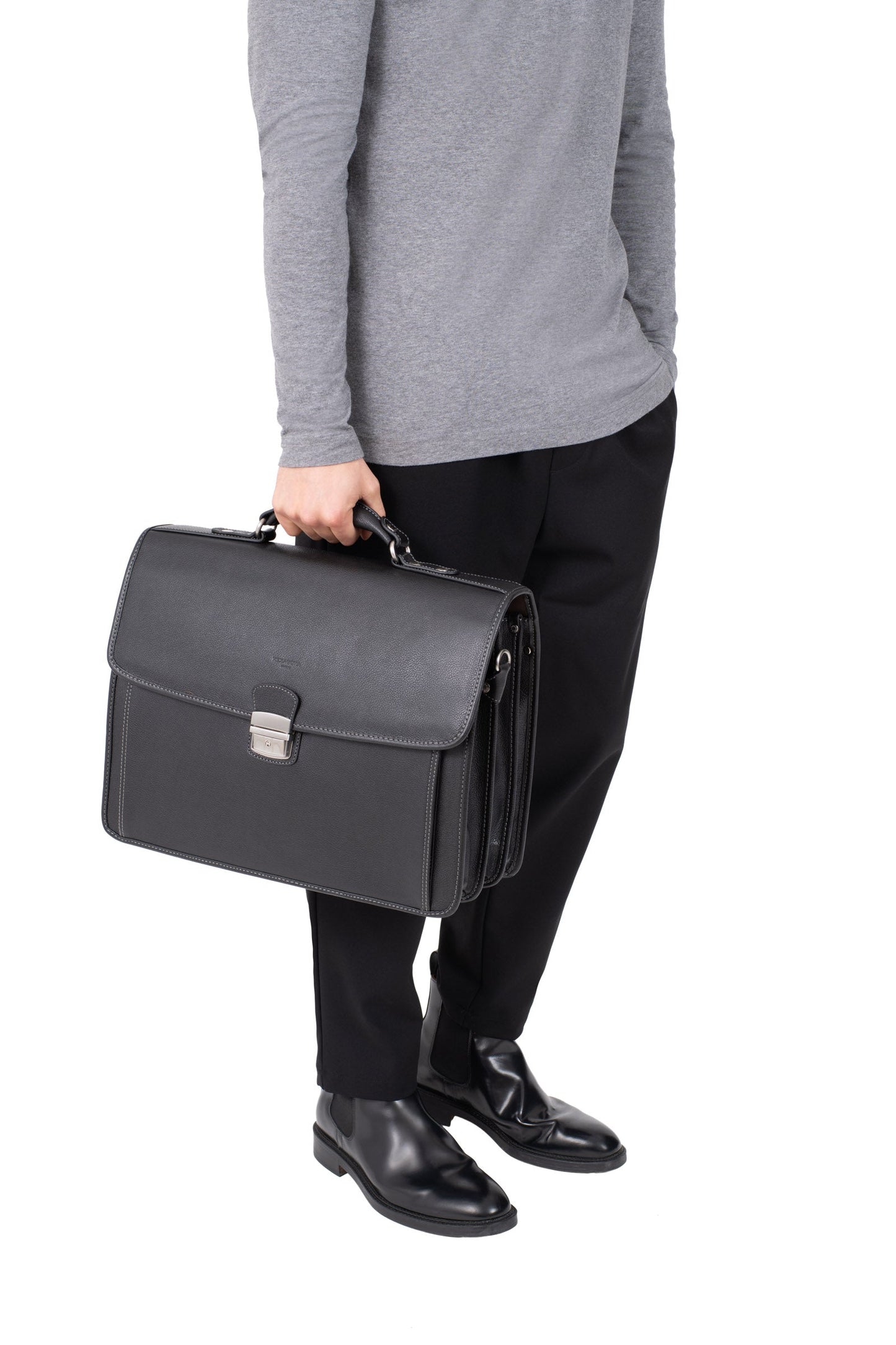 Briefcase - A4 - Leather