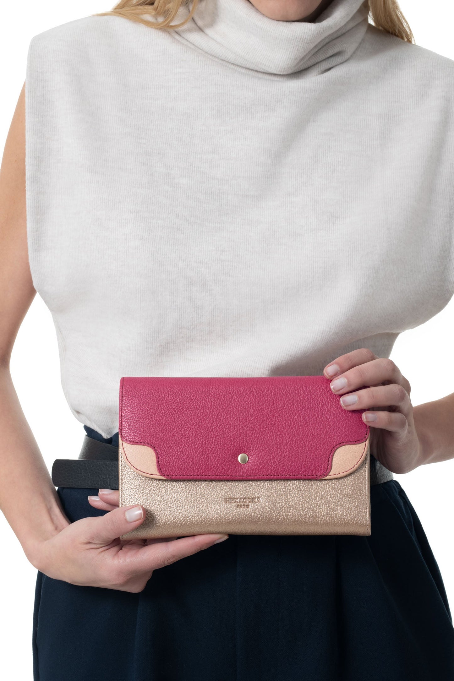 Travel Companion - 2 panels- Stop RFID - Leather