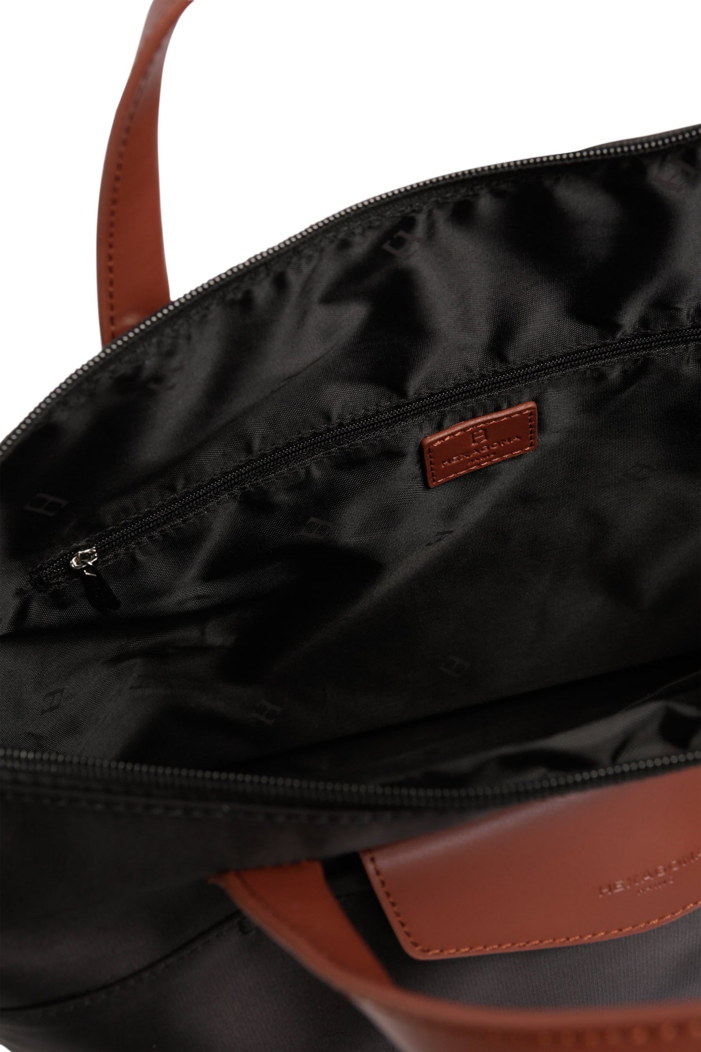 #couleur_noir/marron-foncé