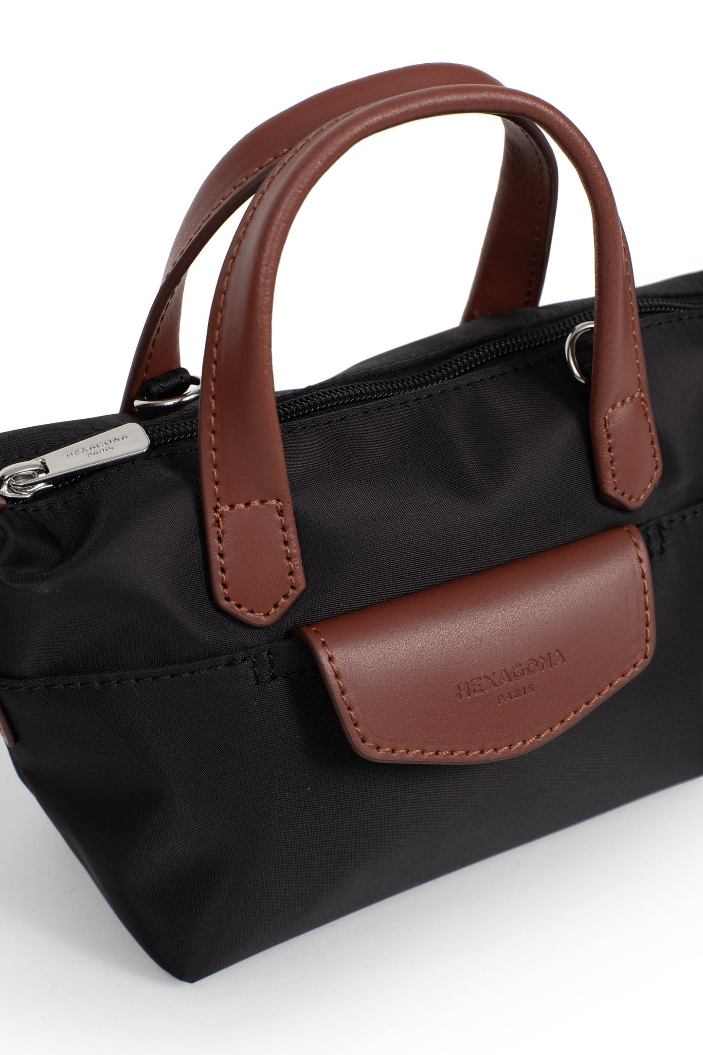 #couleur_noir/marron