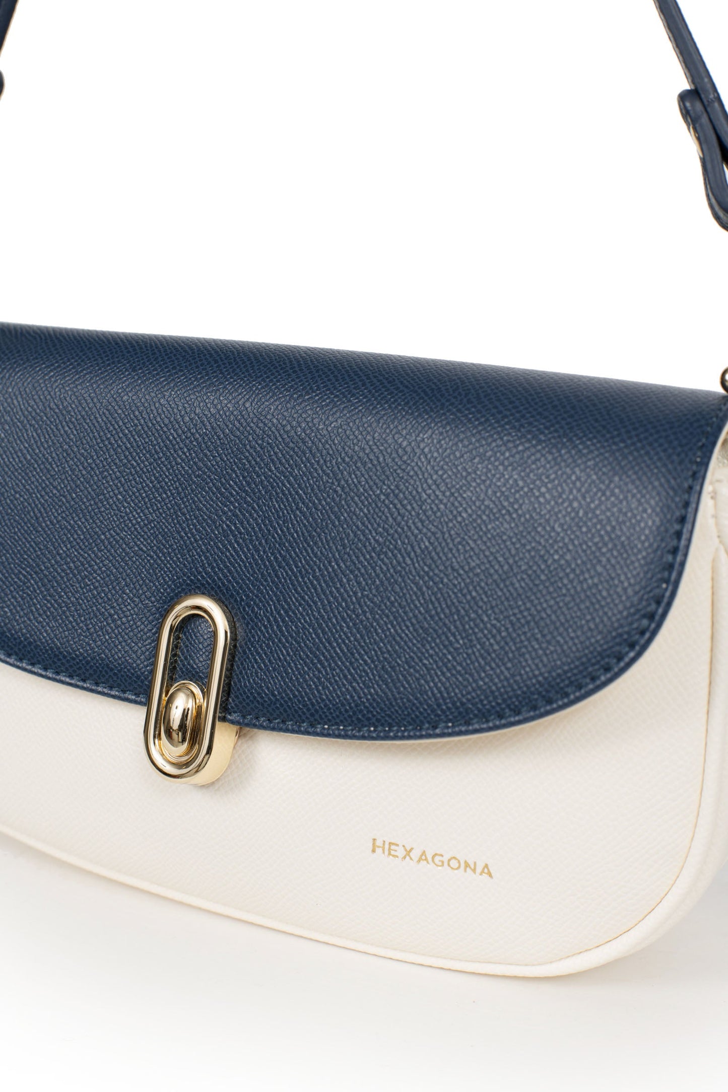 #couleur_blanc/marine