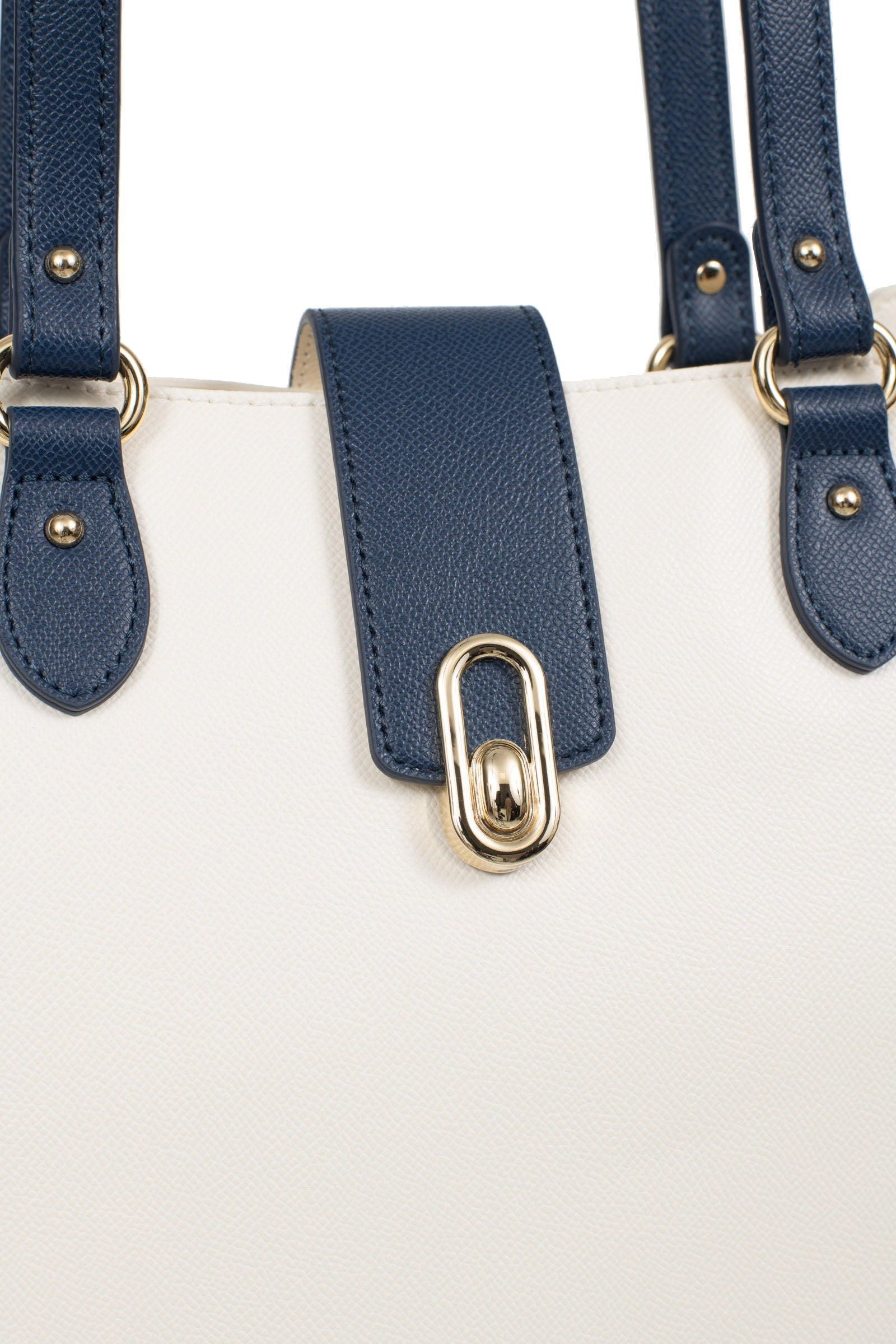 #couleur_blanc/marine