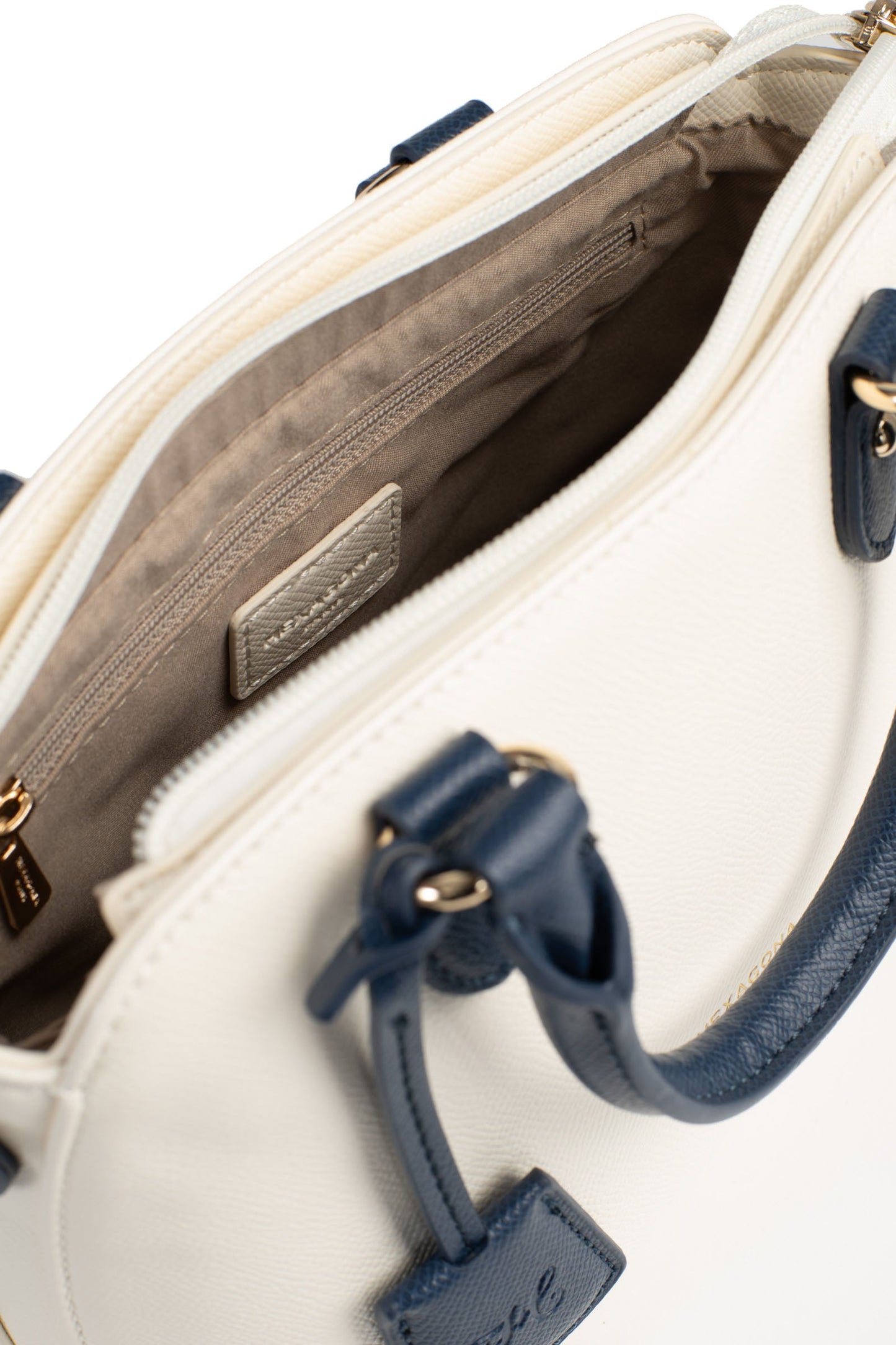 #couleur_blanc/marine