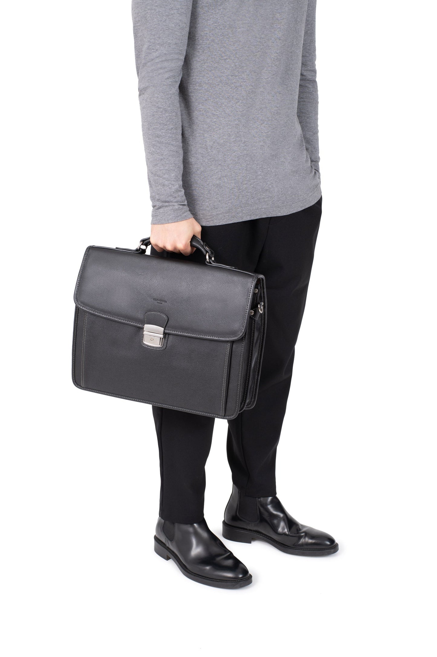 Briefcase - A4 - Leather