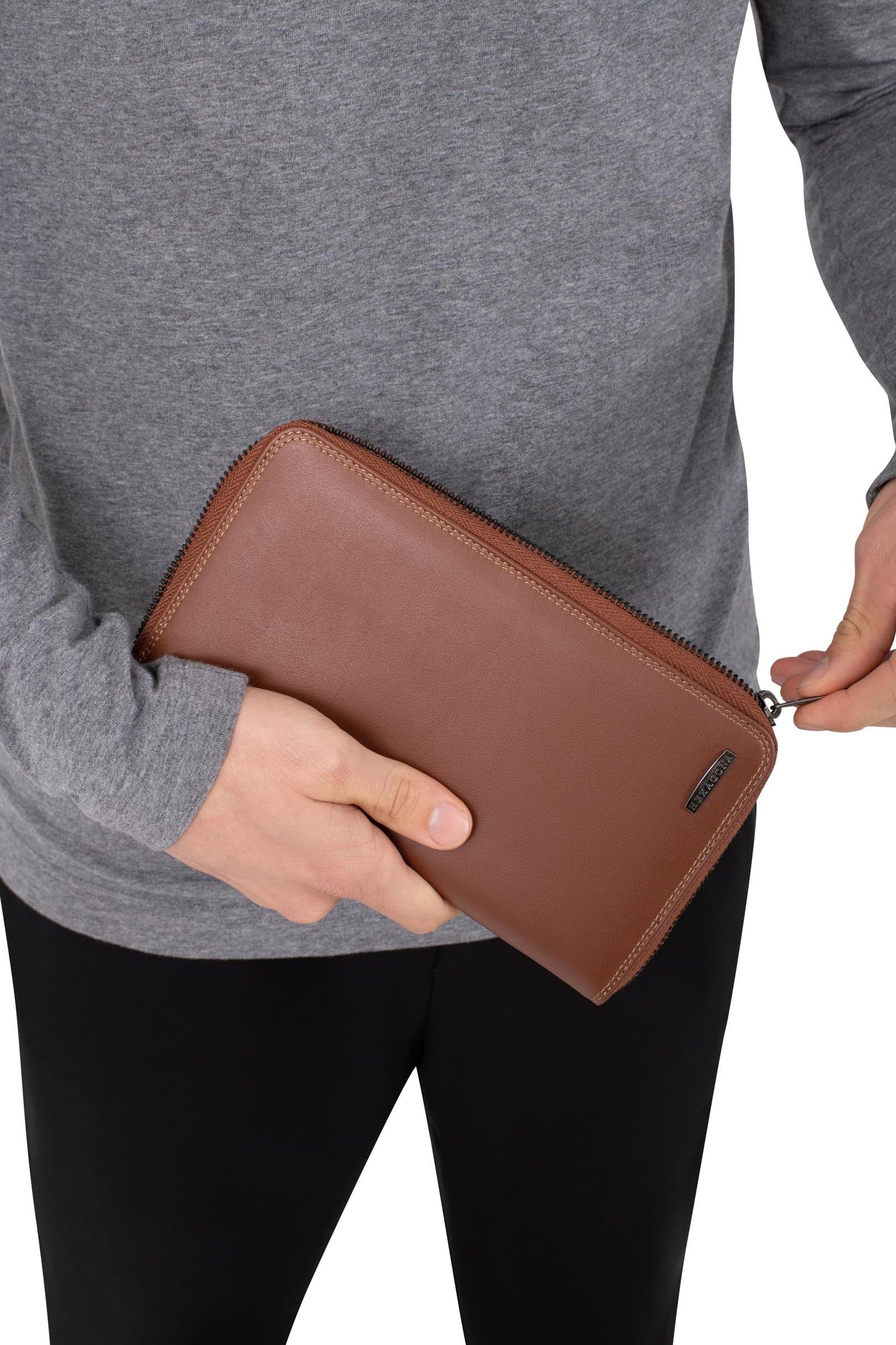 Travel companion - Stop RFID - Leather